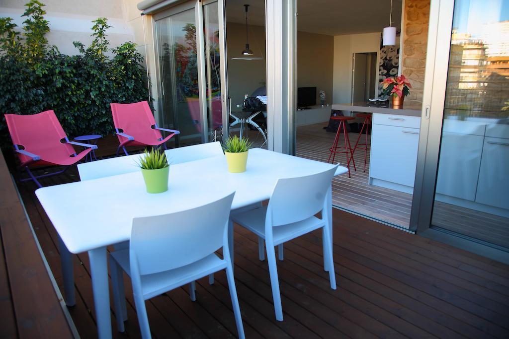 Apartamentos Alfonso X Alicante Pokoj fotografie